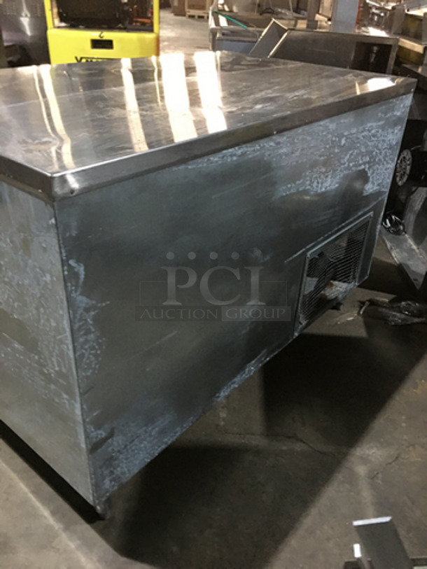 Universal Commercial Refrigerated 2 Door Lowboy/Worktop Cooler! All Stainless Steel! On Legs! - Image 3 of 7