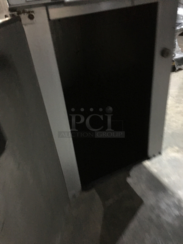 Vulcan Commercial Natural Gas Powered 2 Burner Stove! All Stainless Steel! With Storage Space Underneath! Model GHX45 Serial 481634504! On Casters!                                             - Image 6 of 10