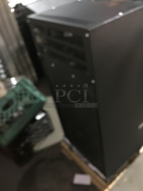 OUT OF THE BOX! SCRATCH-N-DENT! Beverage Air Commercial Countertop Reach In Freezer Merchandiser! With Poly Coated Racks! Model CTF31B Serial CTF301052016054! 115V! - Image 3 of 9