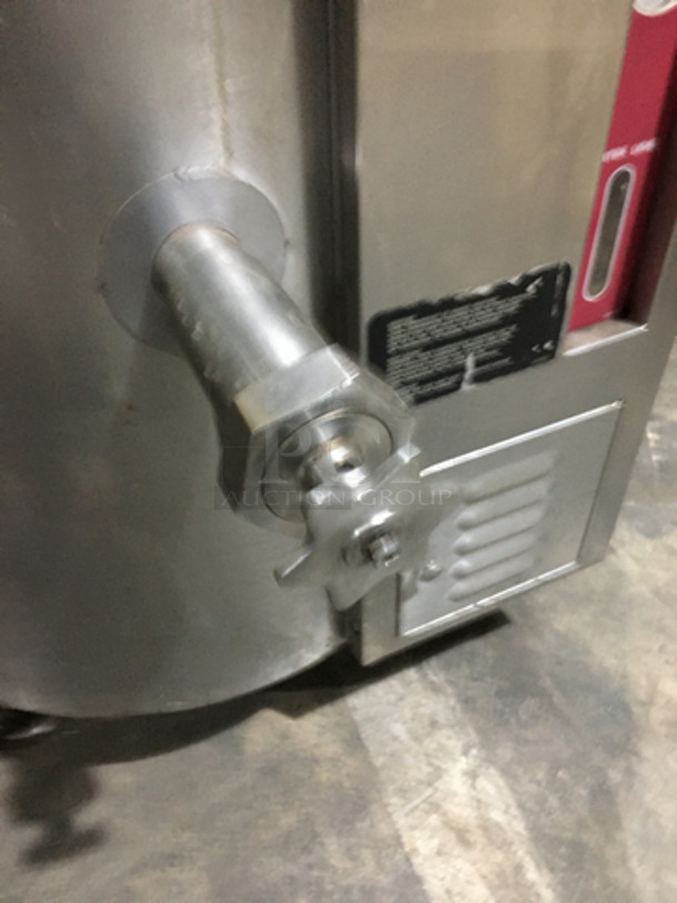 Southbend Self Contained Natural Gas Powered Jacketed Soup Kettle! All S.S.! Steam Master Series! Model KSLG20 Serial 554212U8204! On Legs!
 - Image 6 of 9