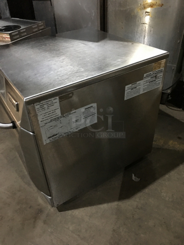 Merrychef Commercial Countertop Rapid Cook Oven! With Digital Touch Controls! All Stainless Steel! Model EIKONE4 Serial 1206213090561! 208/240V! - Image 3 of 9