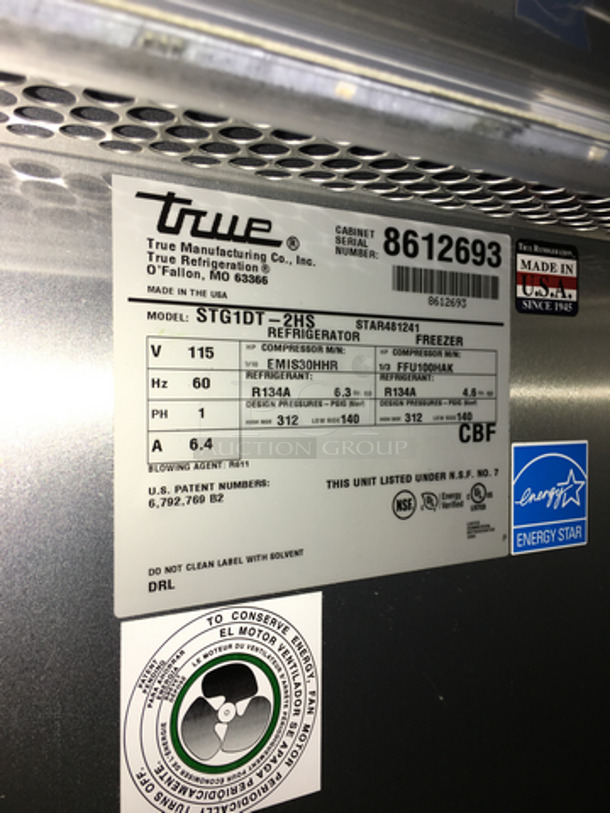 Sweet! 2015 Late Model! True Commercial Reach In Refrigerator/Freezer Combo! With 2 Half Doors! All Stainless Steel! Model STG1DT2HS Serial 8612693! 115V 1Phase! On Casters! Works Great! - Image 7 of 10