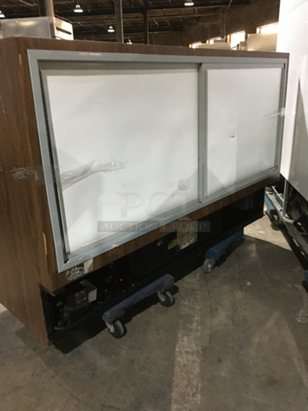 Spartan Commercial Refrigerated Bakery Showcase! With Curved Front Glass! With Sliding Back Access Doors! Model 57RO! - Image 3 of 8