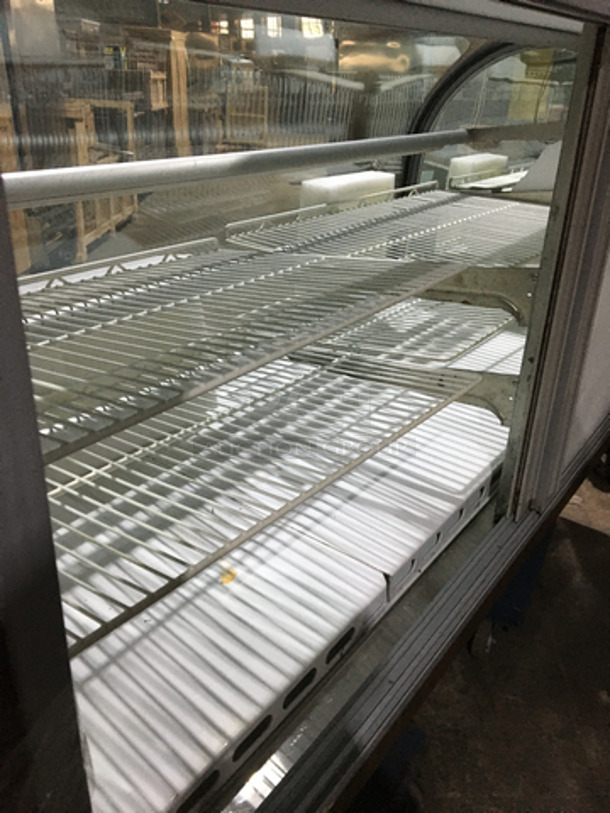 Spartan Commercial Refrigerated Bakery Showcase! With Curved Front Glass! With Sliding Back Access Doors! Model 57RO! - Image 6 of 8