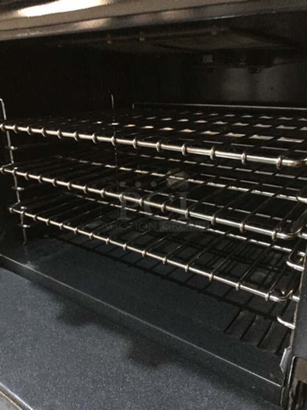 NICE! Viking Commercial Natural Gas Powered 4 Burner Stove! With Full Size Oven Underneath! All Stainless Steel! On Legs! - Image 7 of 9