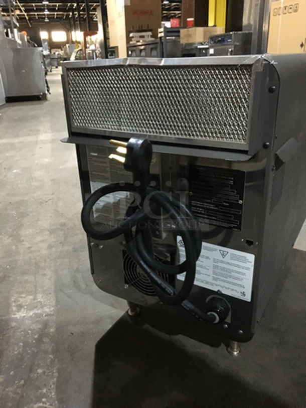 NICE! 2017 Turbo Chef Commercial Countertop Rapid Cook Oven! Model NGO Serial NGOD33538! 208/240V 1Phase! On Legs! - Image 4 of 9