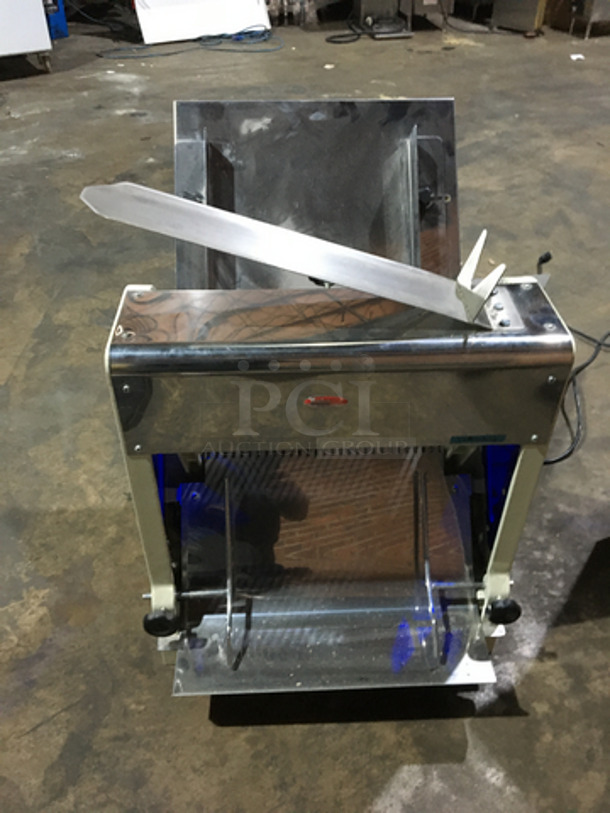 GREAT! Bake Max Commercial Countertop Bread Slicer! All Stainless Steel! Model BMGF001 Serial BMJ14AL019! 110V 1Phase! - Image 4 of 9