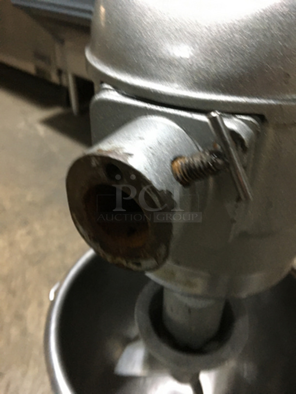 Spar Commercial 20 Quart Planetary Mixer! All Stainless Steel! With Bowl! With Dough Hook, Whip, & Paddle Attachments! Model 7MXJ Serial 0306239! 110V 1Phase! - Image 9 of 11