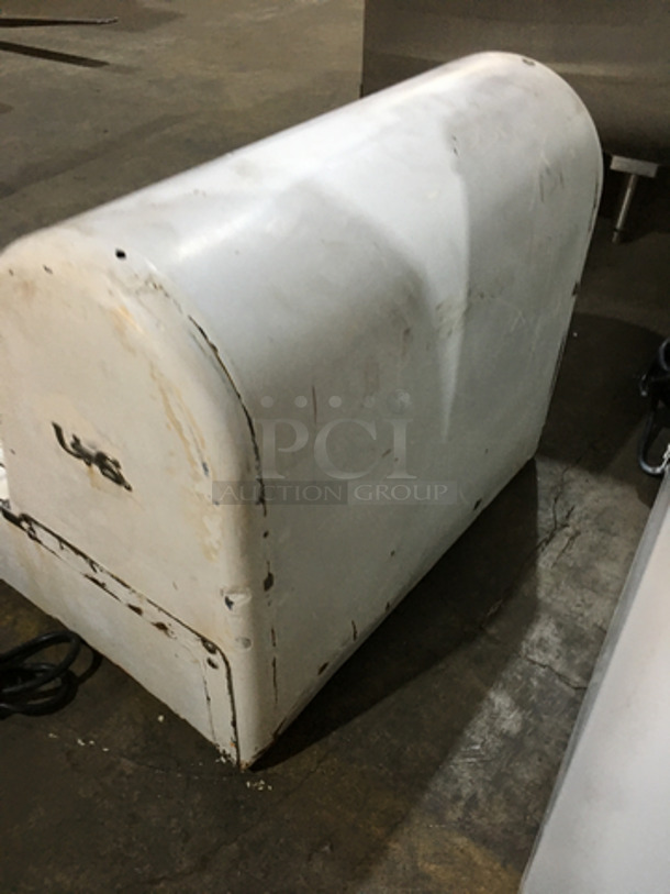 Berkel Commercial Countertop Bread Loaf Slicer! Model MB Serial 503MB390! 115V! - Image 4 of 10