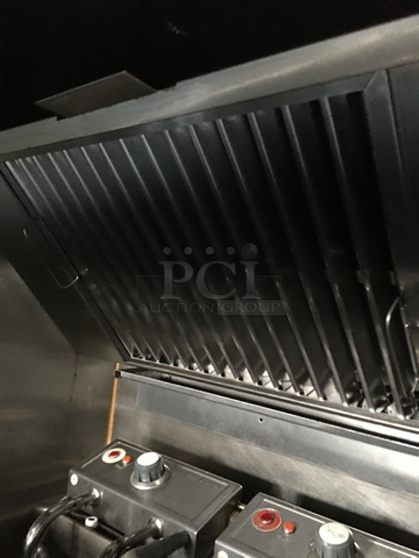 AMAZING! Wells Commercial Electric Powered Deep Fat Fryer! With Ventless Hood! All Stainless Steel! Model WVF886 Serial LAR1100! 208V! On Casters! - Image 6 of 10