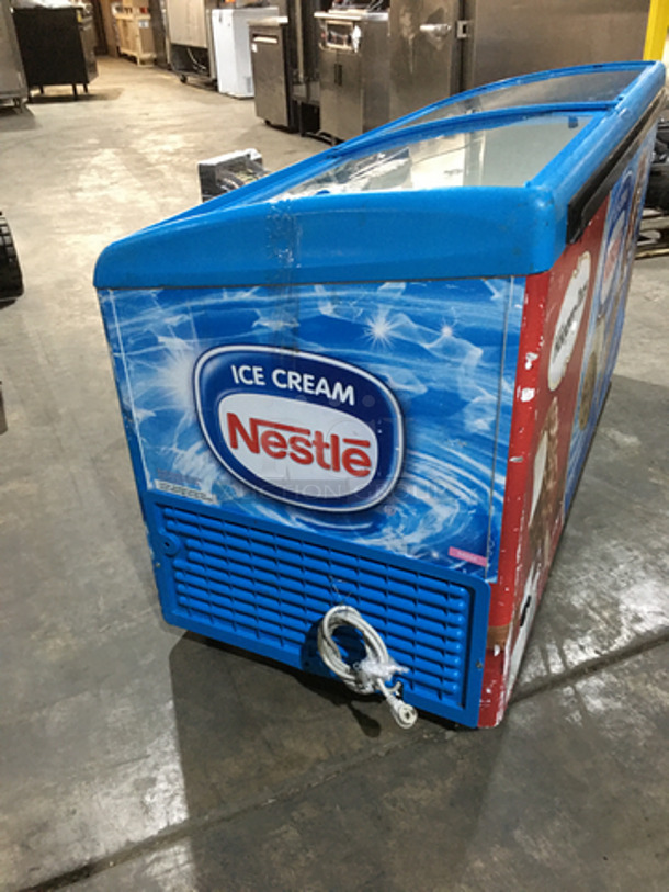 Sweet! AHT 2 Sliding Doors Ice Cream Display Freezer Chest! Model RIOS150 Serial 35015500002152! 110/120V!
 - Image 3 of 8
