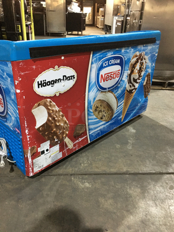 Sweet! AHT 2 Sliding Doors Ice Cream Display Freezer Chest! Model RIOS150 Serial 35015500002152! 110/120V!
 - Image 4 of 8