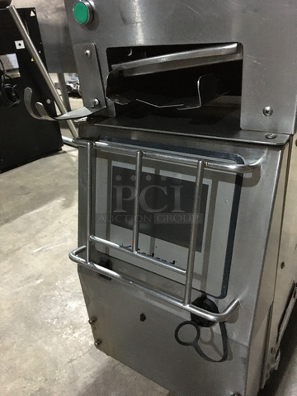 Garland Commercial Electric Powered Dual Side Hamburger Press/Clamshell Broiler! All Stainless Steel! Model CXBE12 Serial 1403100100957! 208V 3Phase! On Casters! - Image 6 of 8