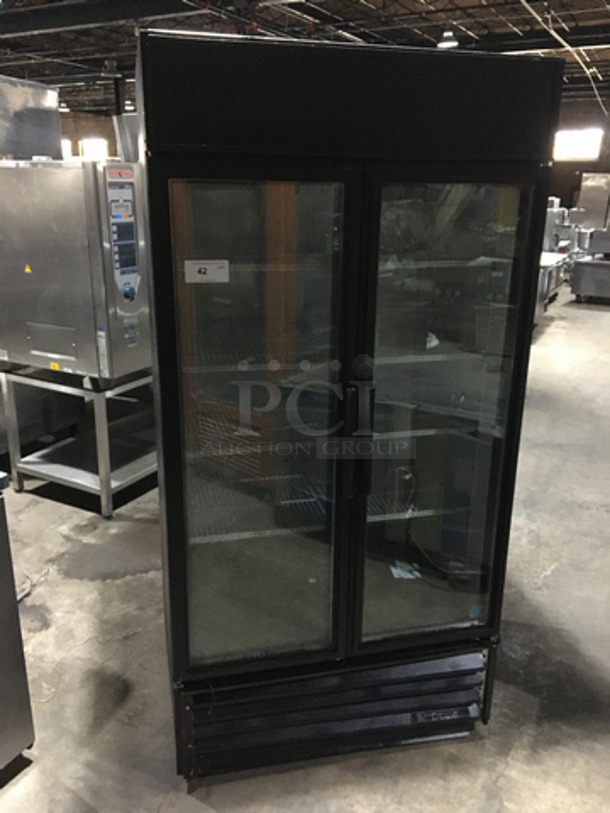 True Commercial 2 Door Reach In Cooler Merchandiser! With Poly Coated Racks! Model GDM35LD Serial 8044115! 115V 1Phase!