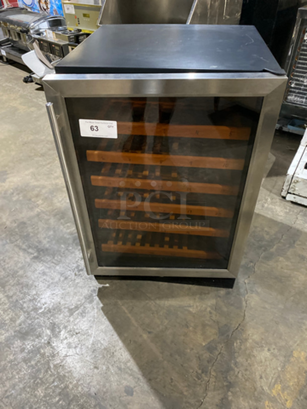 Allavino Commercial Countertop Single Door Reach In Wine Cooler Merchandiser! Model MWR541! 115V!