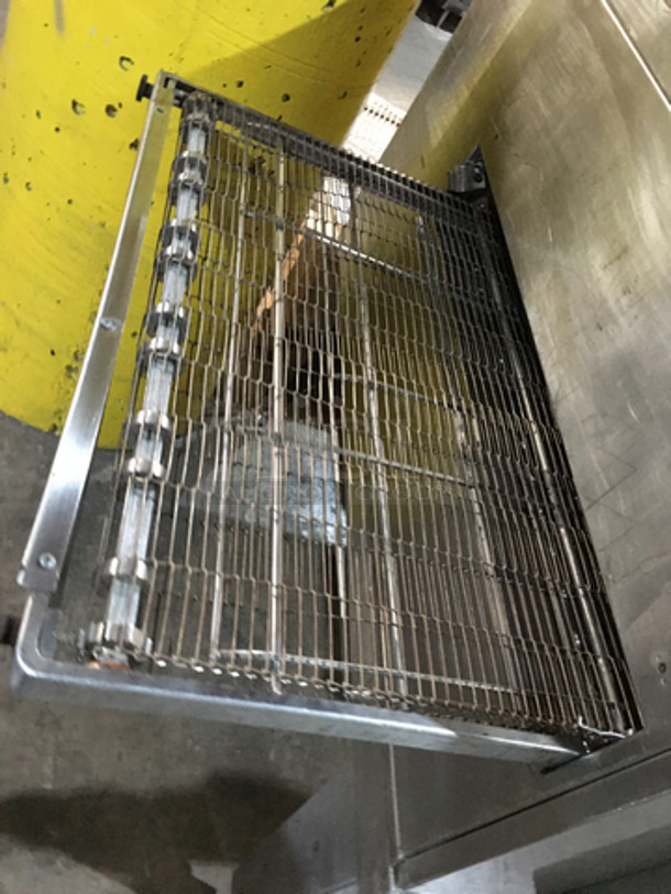NICE! Blodgett Commercial Natural Gas Powered Conveyor Pizza Oven! All Stainless Steel! On Legs! - Image 5 of 9