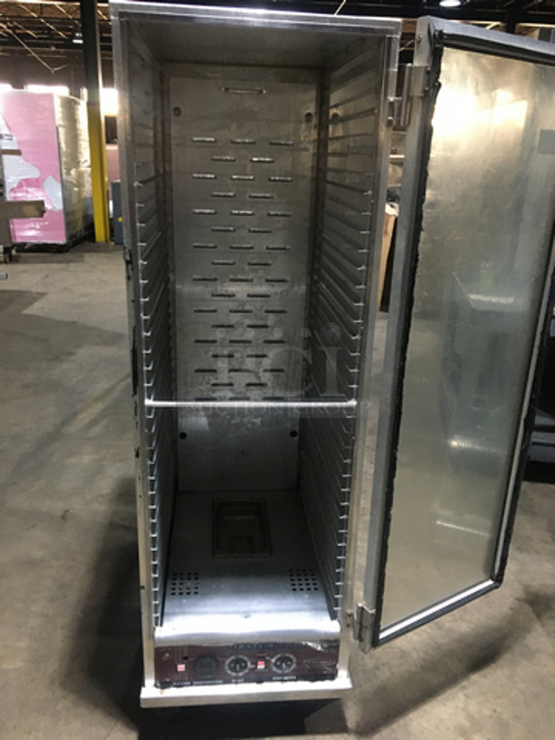 Win Holt Food Warming/Proofing Cabinet! Holds Full Size Trays! With View Through Door! On Commercial Casters! - Image 5 of 7