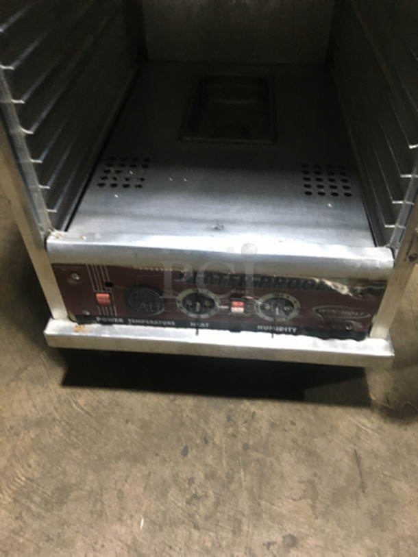 Win Holt Food Warming/Proofing Cabinet! Holds Full Size Trays! With View Through Door! On Commercial Casters! - Image 6 of 7