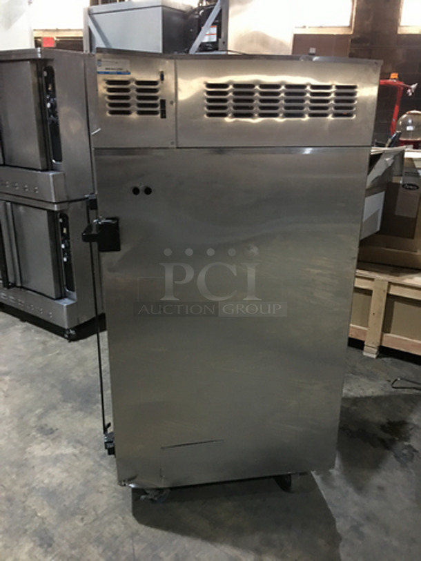 BEAUTIFUL! 2008 Yield King Commercial Electric Powered Omnivection Smoker/Steamer! All Stainless Steel! Model YK200 Serial Y20019! 208V 1Phase! On Commercial Casters! - Image 2 of 9