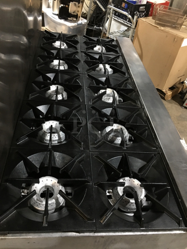 WOW! LATE MODEL! CPG Natural Gas Powered 10 Burner Commercial Range! With 2 Full Size Ovens Underneath! Model 60CPGV10B26N Serial 998491608010! On Commercial Casters! - Image 5 of 11