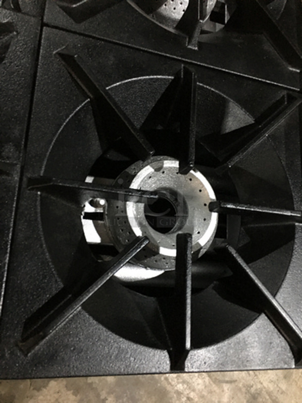 WOW! LATE MODEL! CPG Natural Gas Powered 10 Burner Commercial Range! With 2 Full Size Ovens Underneath! Model 60CPGV10B26N Serial 998491608010! On Commercial Casters! - Image 6 of 11