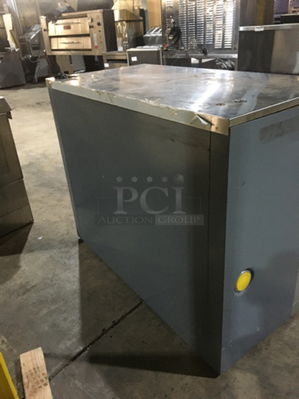 Perlick Commercial Bar Back Cooler Merchandiser! All Stainless Steel! Model C5063EUL! 115V 1Phase! - Image 3 of 9