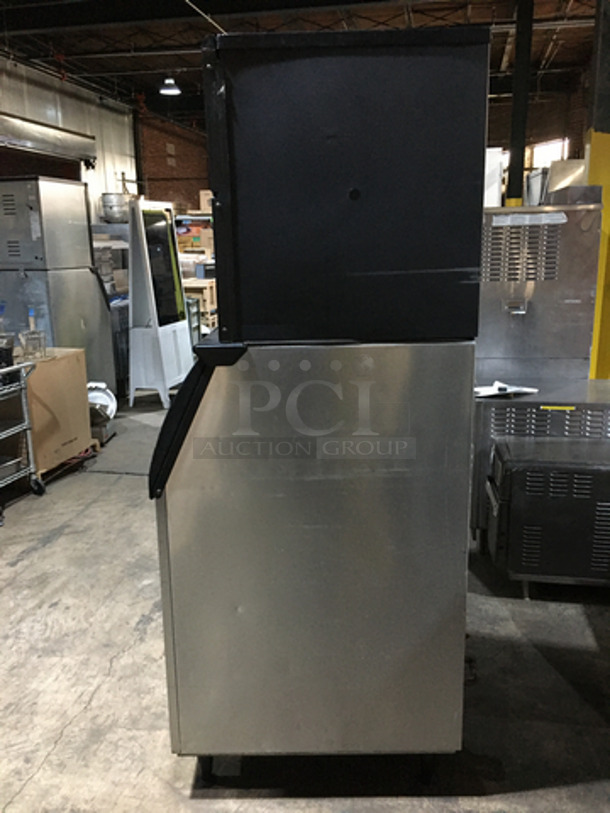 Ice-O-Matic Commercial Ice Machine! On Ice Bin! All Stainless Steel! Model ICE1006HW3 Serial 12061280014654! 208/230V 1Phase! On Ice! 2 X Your Bid! Makes One Unit!
 - Image 3 of 8