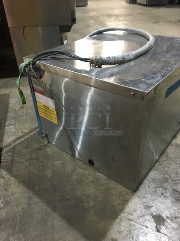 Vulcan Commercial Single Deck Electric Powered Convection Steamer! All Stainless Steel! Model VSX4 Serial AP101158610S371! 208V 3Phase! - Image 4 of 8
