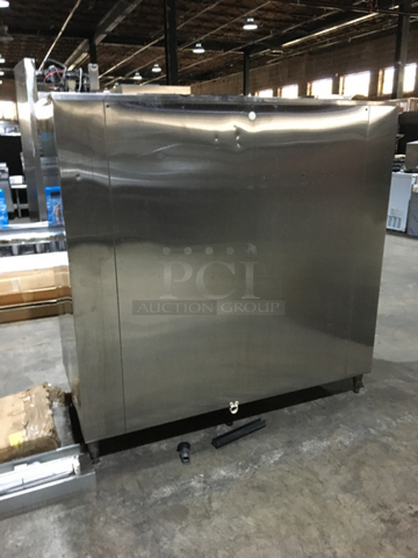 Follet Stainless Steel Commercial Ice Storage Bin! Model SG1475S60!
 - Image 4 of 7