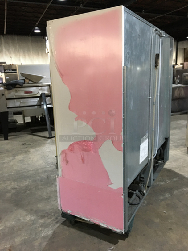 McCray Commercial 3 Door Reach In Cooler Merchandiser! With Poly Coated Racks! Model GF75LBM Serial 113051710! 115/208/230V 1Phase! Not Tested! - Image 3 of 9