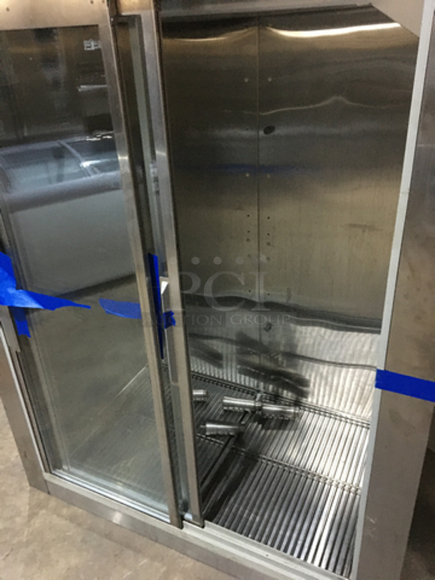 Traulsen Commercial 2 Sliding Door Reach In Cooler Merchandiser! All Stainless Steel! Model RHT232WUTFHL Serial T0257502DD! 115V 1Phase! Not Tested! - Image 4 of 9