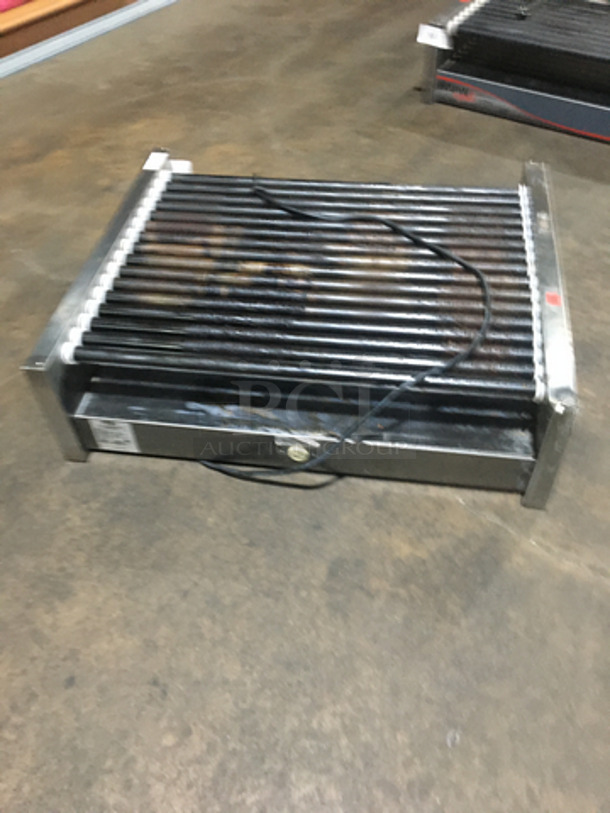 APW Wyott Commercial Countertop Hot Dog Roller Grill! All Stainless Steel! Model HRS755T Serial 022441308208! 208/240V 1Phase!
 - Image 4 of 8
