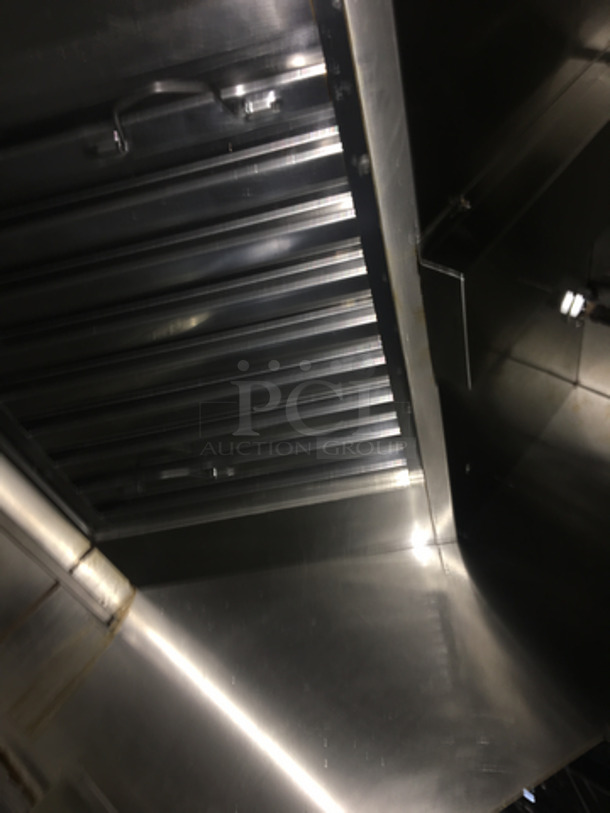 AMAZING! Wells Commercial Electric Powered Flat Griddle! With Ventless Hood! All Stainless Steel! Model WVF886 Serial LAR1062! 208V! On Casters! - Image 5 of 9