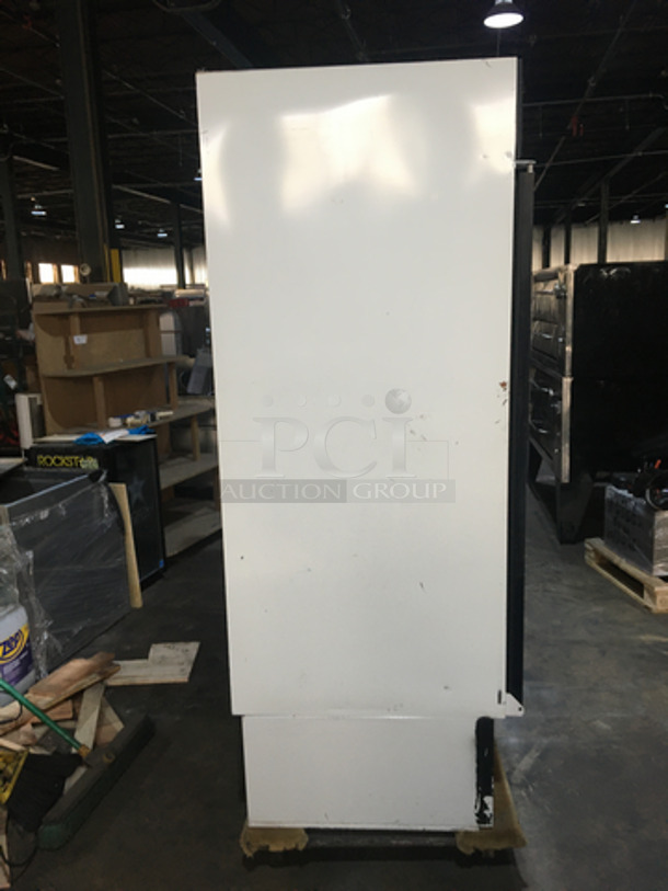 Hussmann Commercial 3 Door Reach In Refrigerator Merchandiser! With Poly Coated Racks! Model RR0721G41 Serial 95B32210! 115V 1Phase! - Image 2 of 9