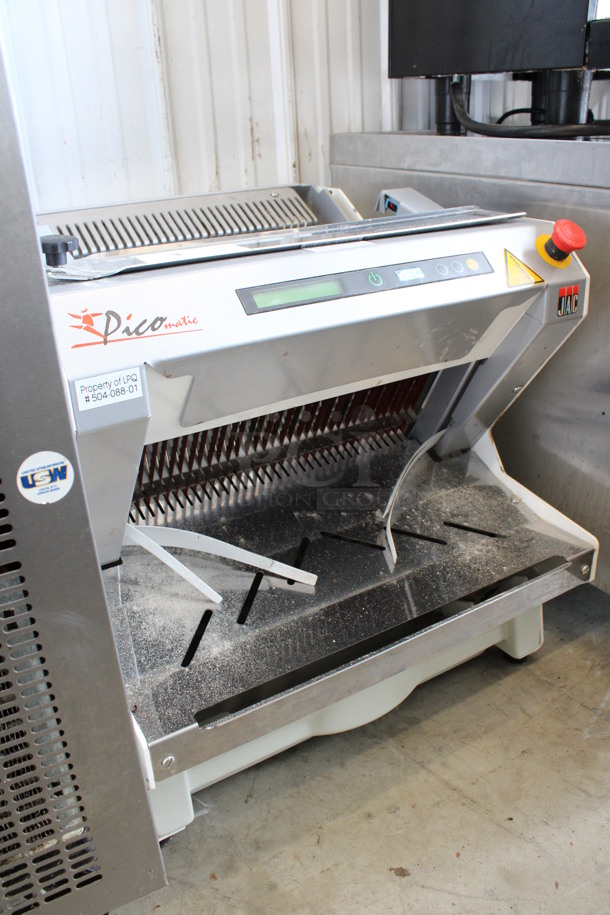 GORGEOUS! JAC Model Picomatic Metal Commercial Countertop Bread Loaf Slicer. 115 Volts, 1 Phase. 23x28x25. Tested and Working! - Image 3 of 9