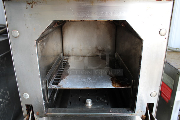 BEAUTIFUL! 2014 Merrychef Model eikon e2 Stainless Steel Commercial Countertop Rapid Cook Oven. 240 Volts, 1 Phase. 15x27x27 - Image 5 of 8