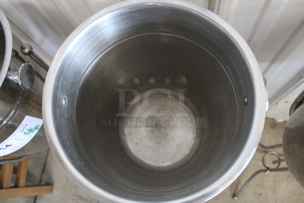 Metal Champagne Bucket on Metal Stand. 11x11x31 - Image 2 of 3