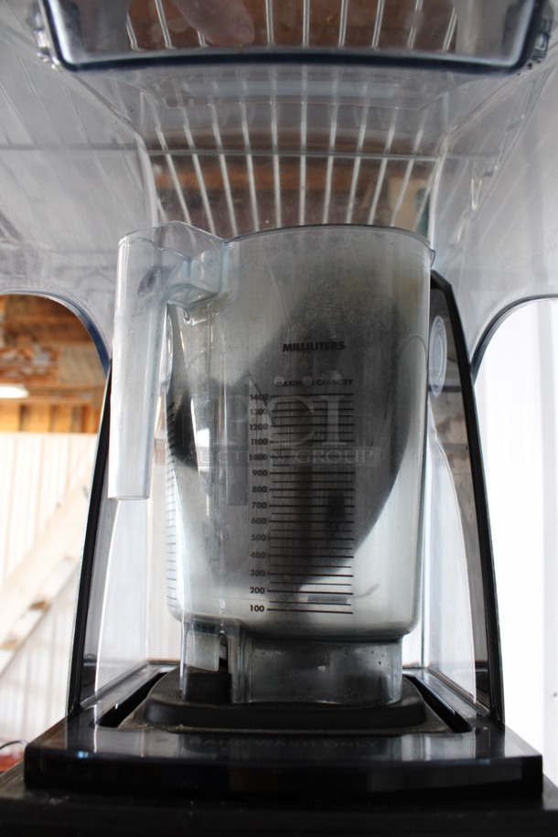 Vita-Mix Model VM0145 Metal Commercial Countertop Blender w/ Poly Pitcher and Dome Cover. 120 Volts, 1 Phase. 8x10x18. Tested and Working! - Image 3 of 5