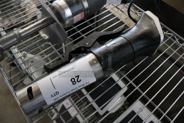 Banne Sous Vide Model CTO5OP107W Metal Immersion Blender. 4x3x15. Tested and Powers On But Displays Error - Image 1 of 5