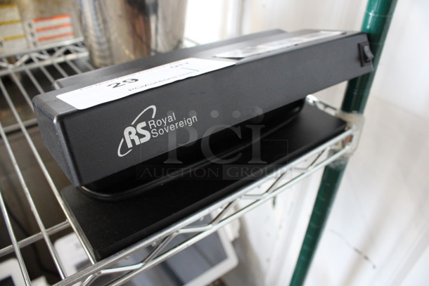 Royal Sovereign Model RCD-1000 Countertop Counterfeit Detector. 110 Volts, 1 Phase. 11x5x4 - Image 2 of 4