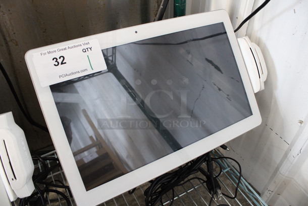 Elo Toast Countertop 15.5" POS Monitor w/ Credit Card Reader - Image 2 of 4