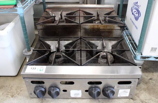 WOW! Vulcan Model VHP424U-1 Stainless Steel Commercial Countertop Natural Gas Powered 2 Tier 4 Burner Range. 120,000 BTU. 24x31x13