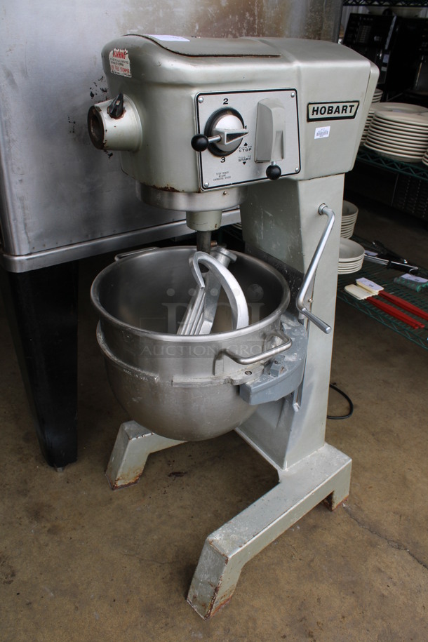 AWESOME! Hobart Model D 300 Metal Commercial Floor Style 30 Quart Planetary Mixer w/ Stainless Steel Mixing Bowl, Paddle and Dough Hook Attachments. 115 Volts, 1 Phase. 21x26x46. Tested and Working! - Image 2 of 8