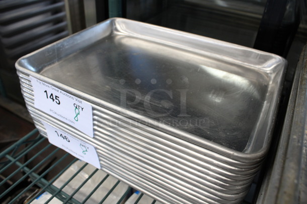 8 Metal Quarter Size Baking Pans. 9.5x13x1. 8 Times Your Bid! - Image 2 of 3