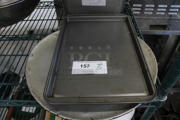 2 Metal Baking Pans. 11x17x1, 16x16. 2 Times Your Bid!