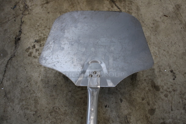 Metal Pizza Peel w/ Wooden Handle. 14x37.5x1 - Image 3 of 3