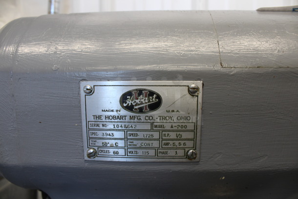 Hobart Model A-200 Metal Commercial Countertop 20 Quart Planetary Mixer w/ Stainless Steel Mixing Bowl and Paddle Attachment on Stainless Steel Equipment Stand. 115 Volts, 1 Phase. 18x23x30, 24x24x21. Tested and Working! - Image 4 of 7