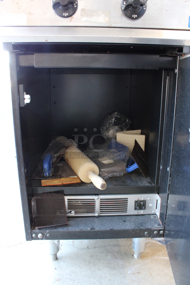 Garland Model 36ES15 Metal Commercial Electric Powered Flat Top Griddle. 208 Volts, 3 Phase. 18x36x37 - Image 5 of 7