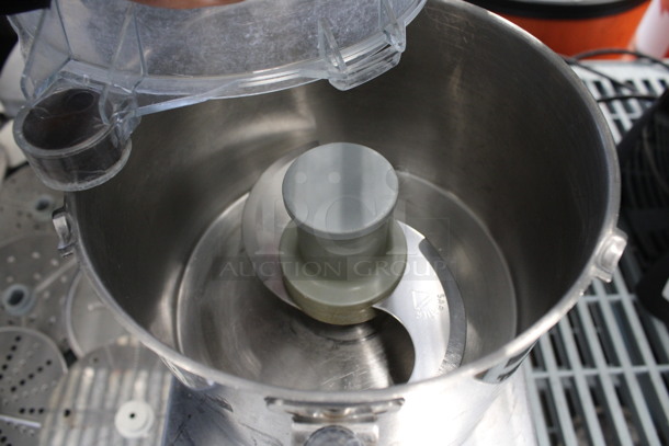 Robot Coupe Model R 302 Stainless Steel Commercial Countertop Food Processor w/ Metal Bowl, Poly Lid, Extra Lid, 2 S Blades, 6 Slicing Blades, 4 Grating Blades. 115 Volts, 1 Phase. 8x12x18. Tested and Working! - Image 8 of 10