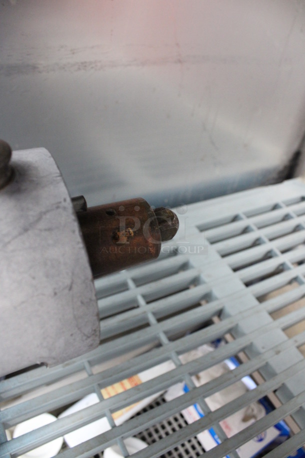 Metal Commercial Pelican Head w/ Grating Blade. 11x16x15 - Image 5 of 5